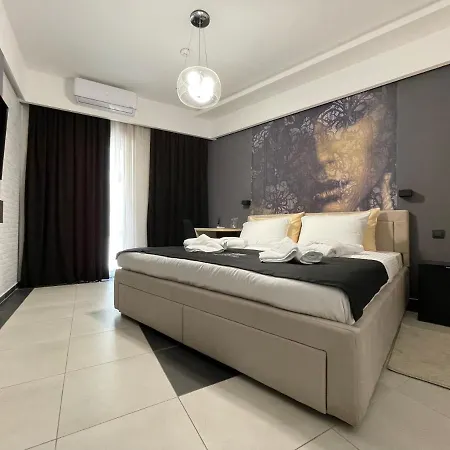 Pollock Hotel, Hotel Ribarska Banja