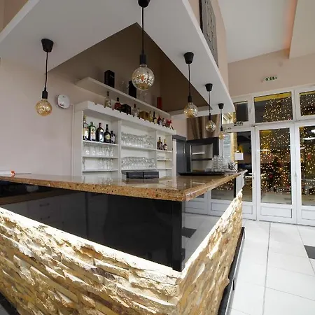 Pollock Hotel, Hotel Ribarska Banja